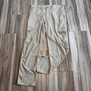 Patagonia outdoor pants men's 38 x 33 Tan lightweight nylon stretch cargo Casual